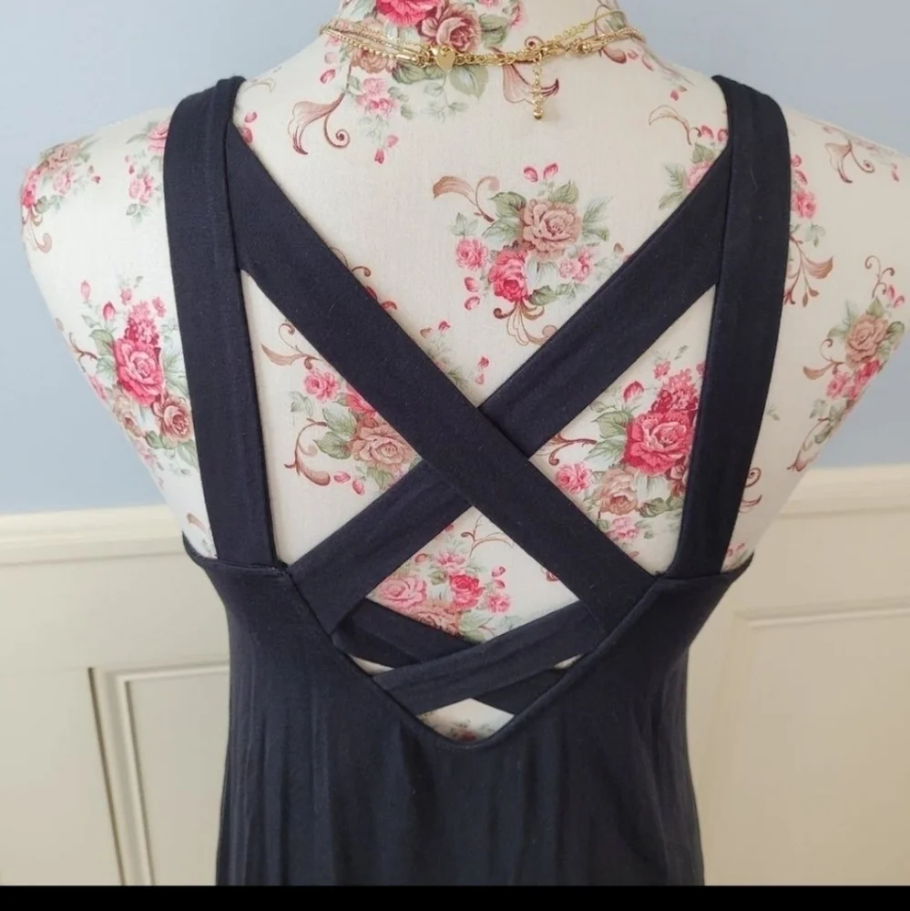 AMERICAN Eagle Women's Sleeveless Strappy Black Criss Cross Swing Mini Dress XS - Picture 6 of 10